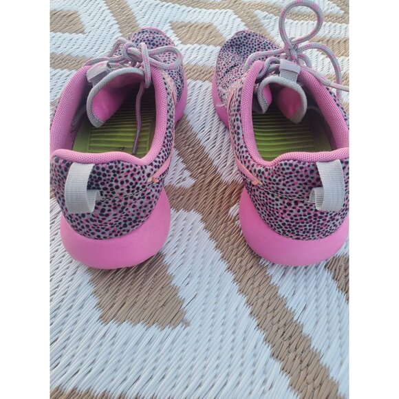 NIKE ROSHE RUN PRINT POLKA DOT 599432 005 SZ 6 WOLF GRAY VIOLET - Picture 7 of 15